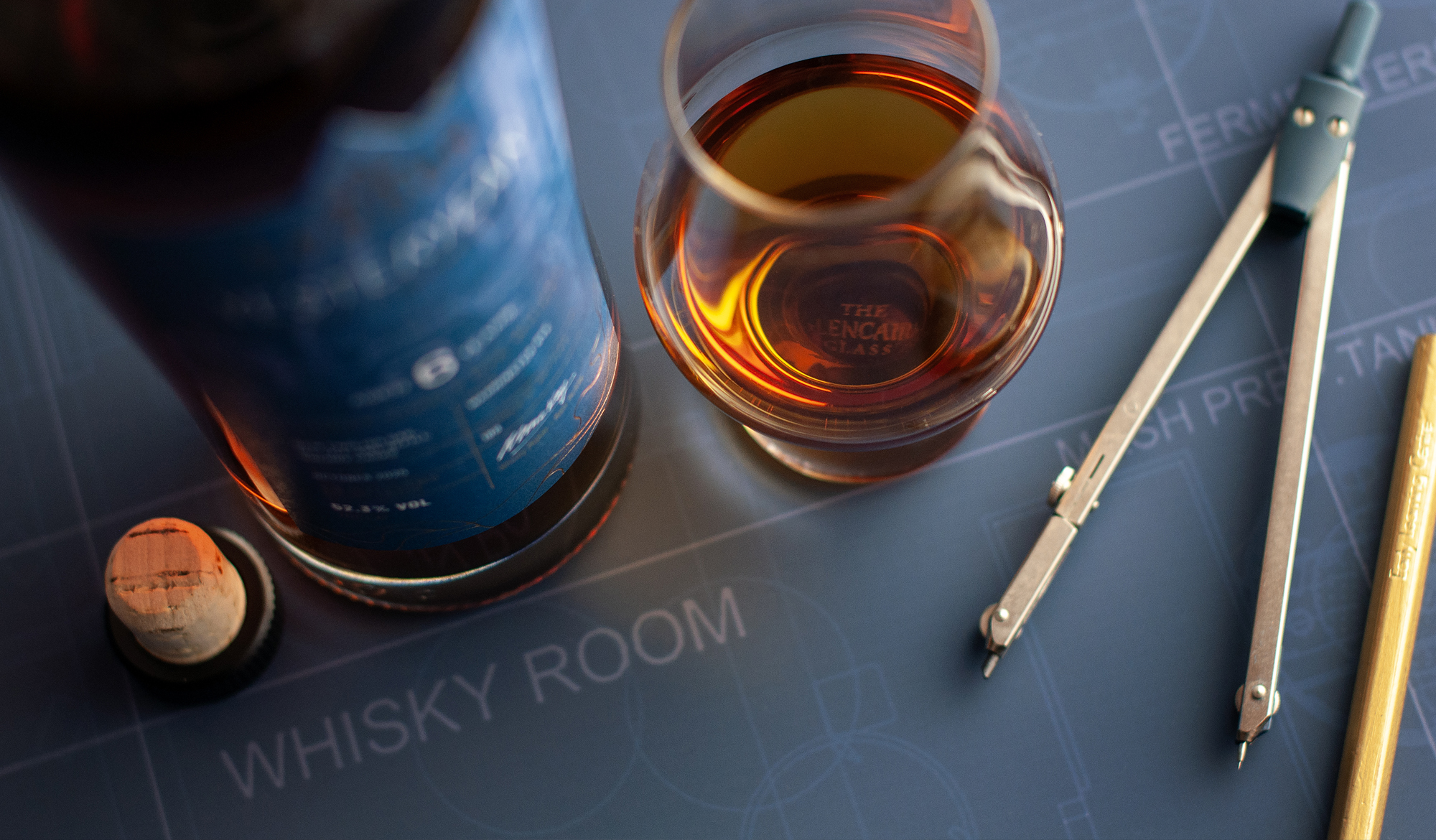 London Distillery Company Yesteryear Props